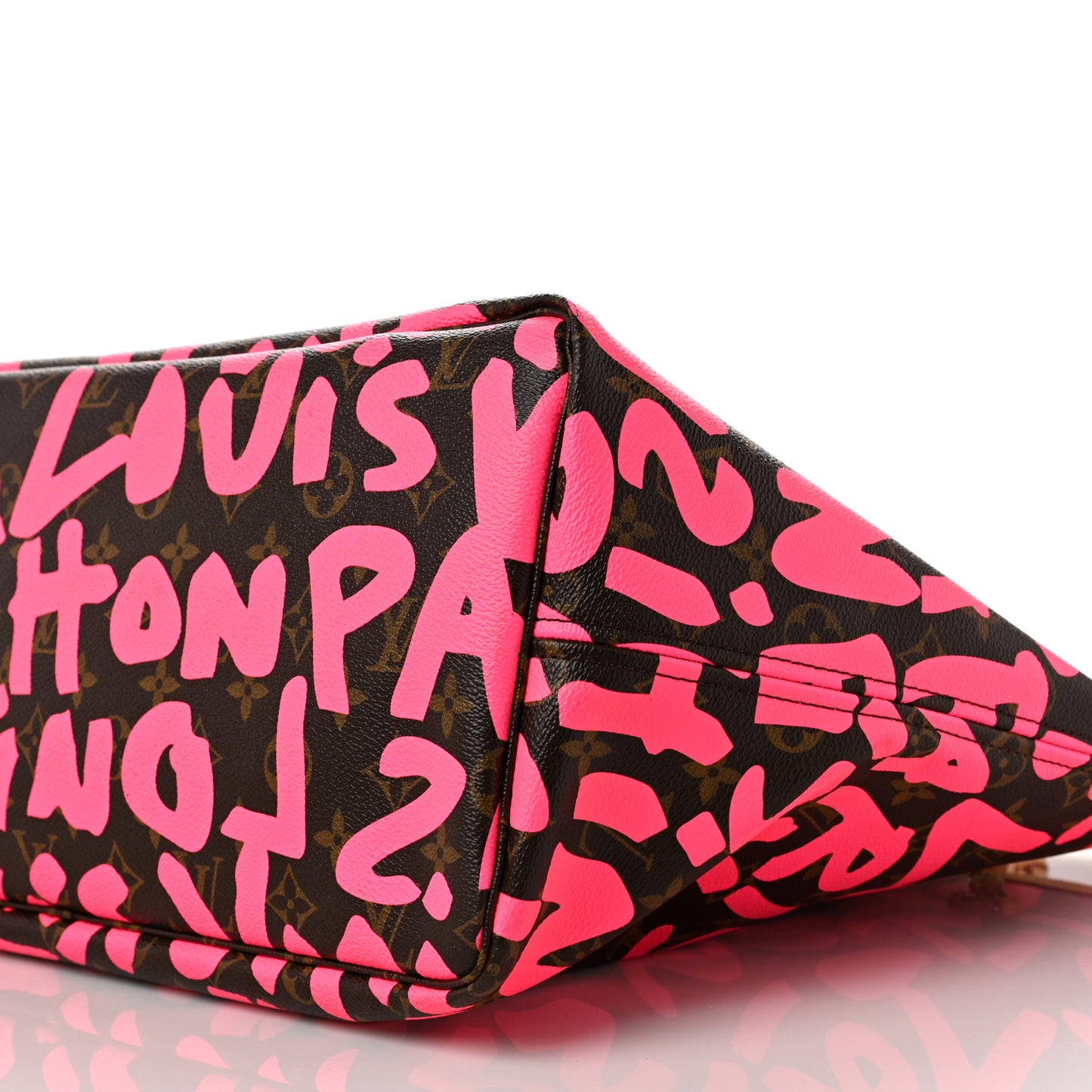 Monogram Graffiti Neverfull GM Fuchsia