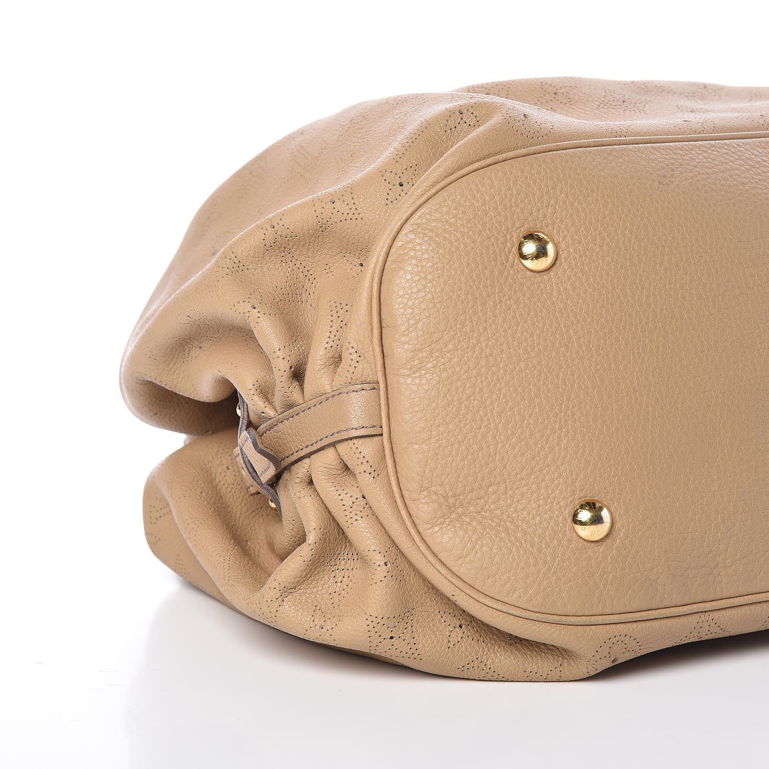 Louis Vuitton Mahina XL Biscuit 9 of 11