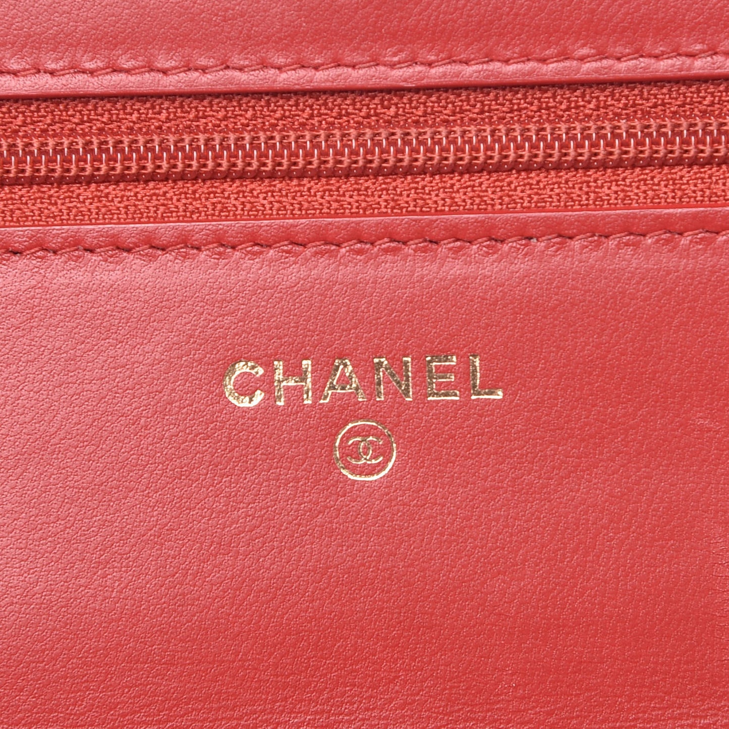 Lambskin Quilted Wallet On Chain WOC Red