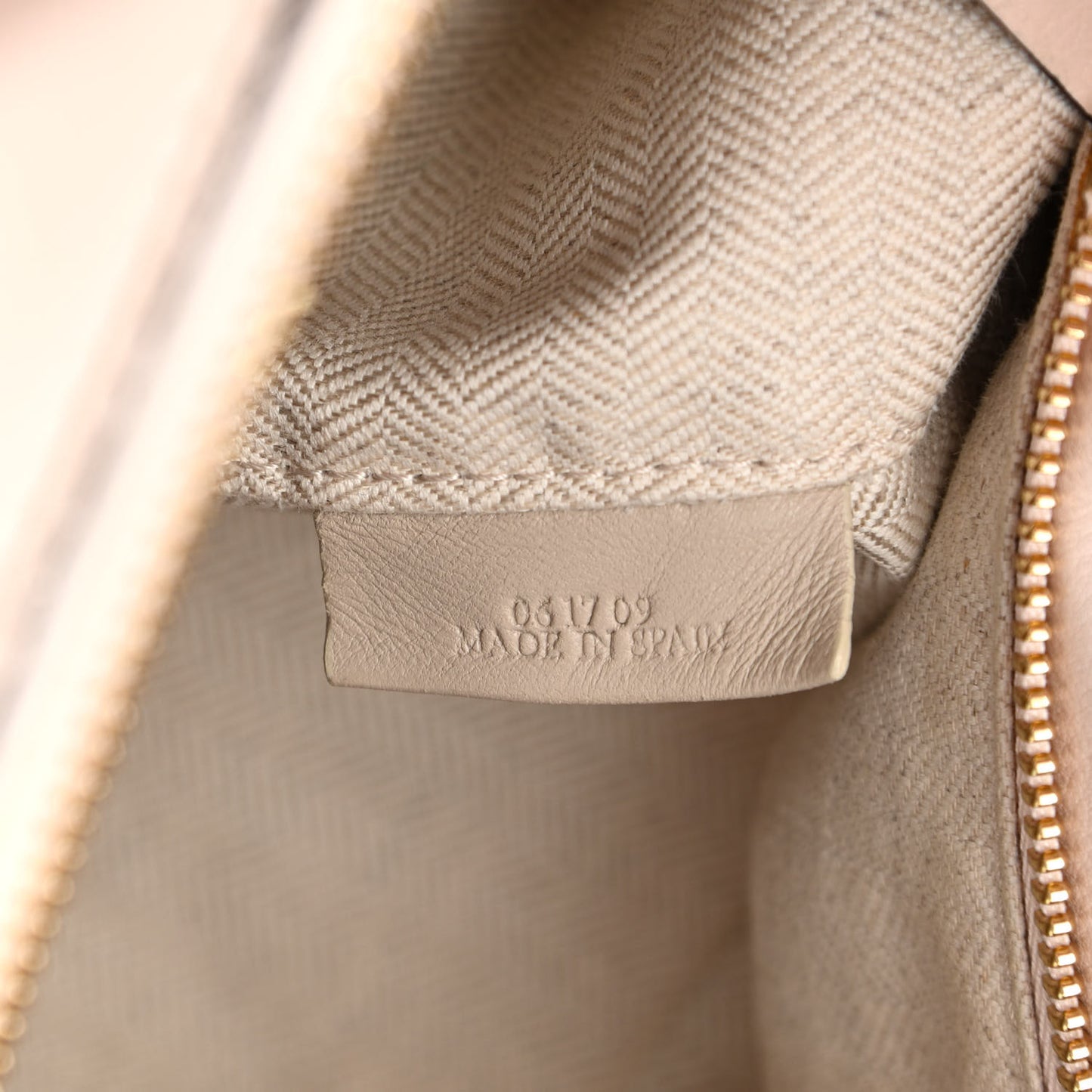 Calfskin Suede Medium Puzzle Bag Blush