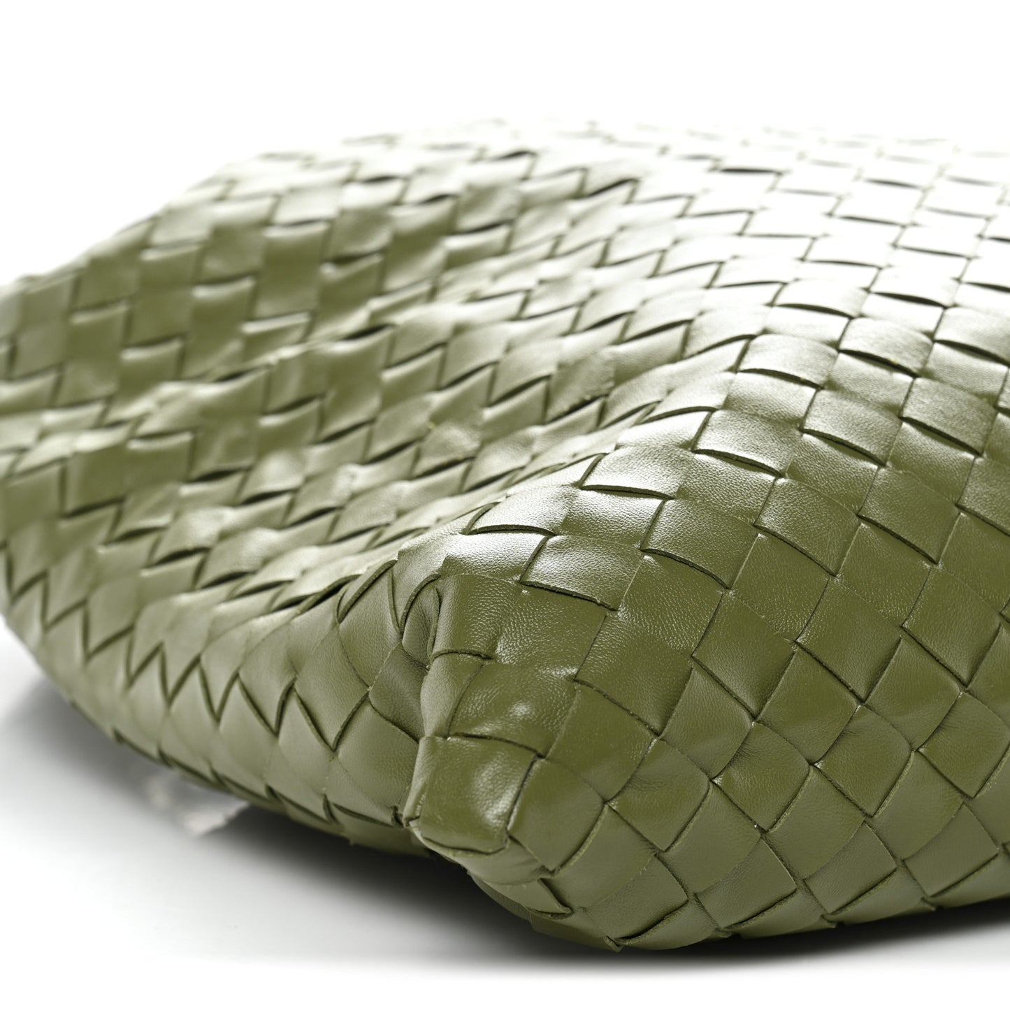 Calfskin Intrecciato Large Hop Matcha