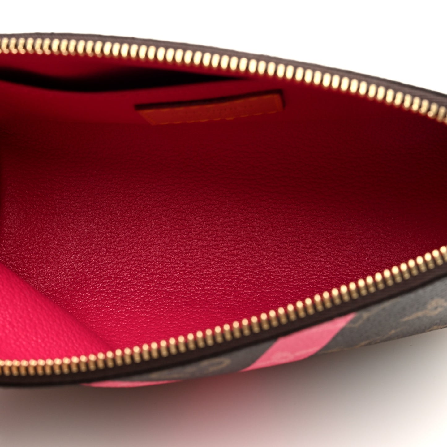 Monogram V Cosmetic Pouch Grenade