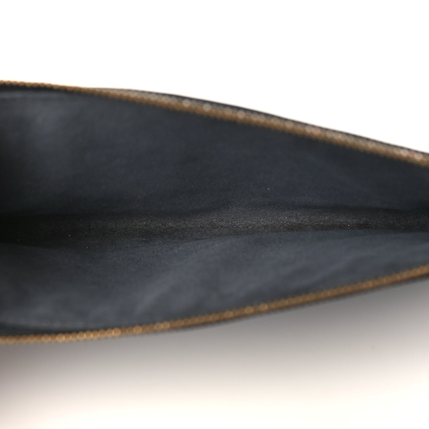 Epi Pochette Accessories 21 Black