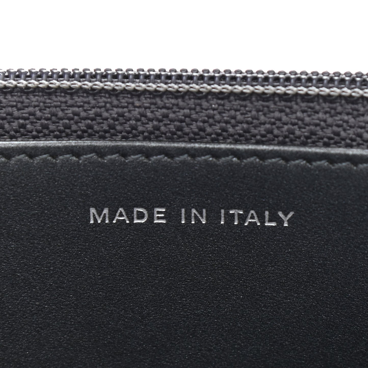 Iridescent Caviar Quilted Wallet On Chain WOC Black