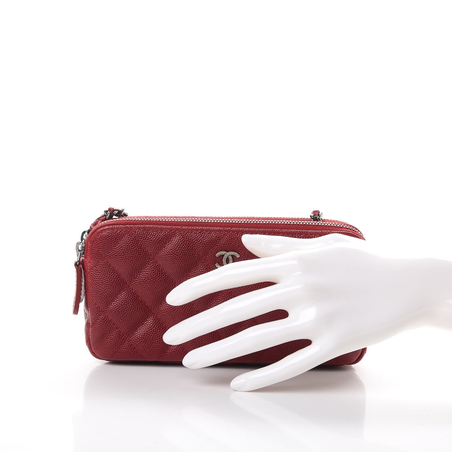 Caviar Quilted Small Clutch With Chain Red