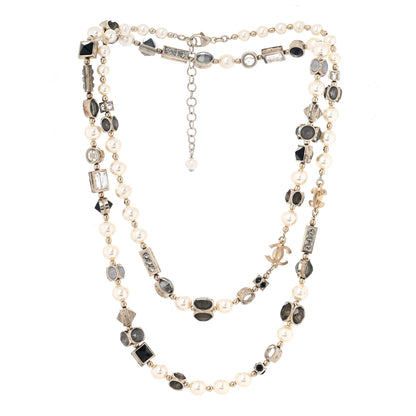 Chanel Pearl Gripoix Baguette Crystal CC Long Strand Necklace Gold 2 of 5