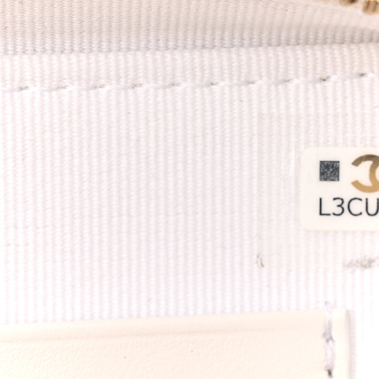 Caviar Quilted Camera Bag White