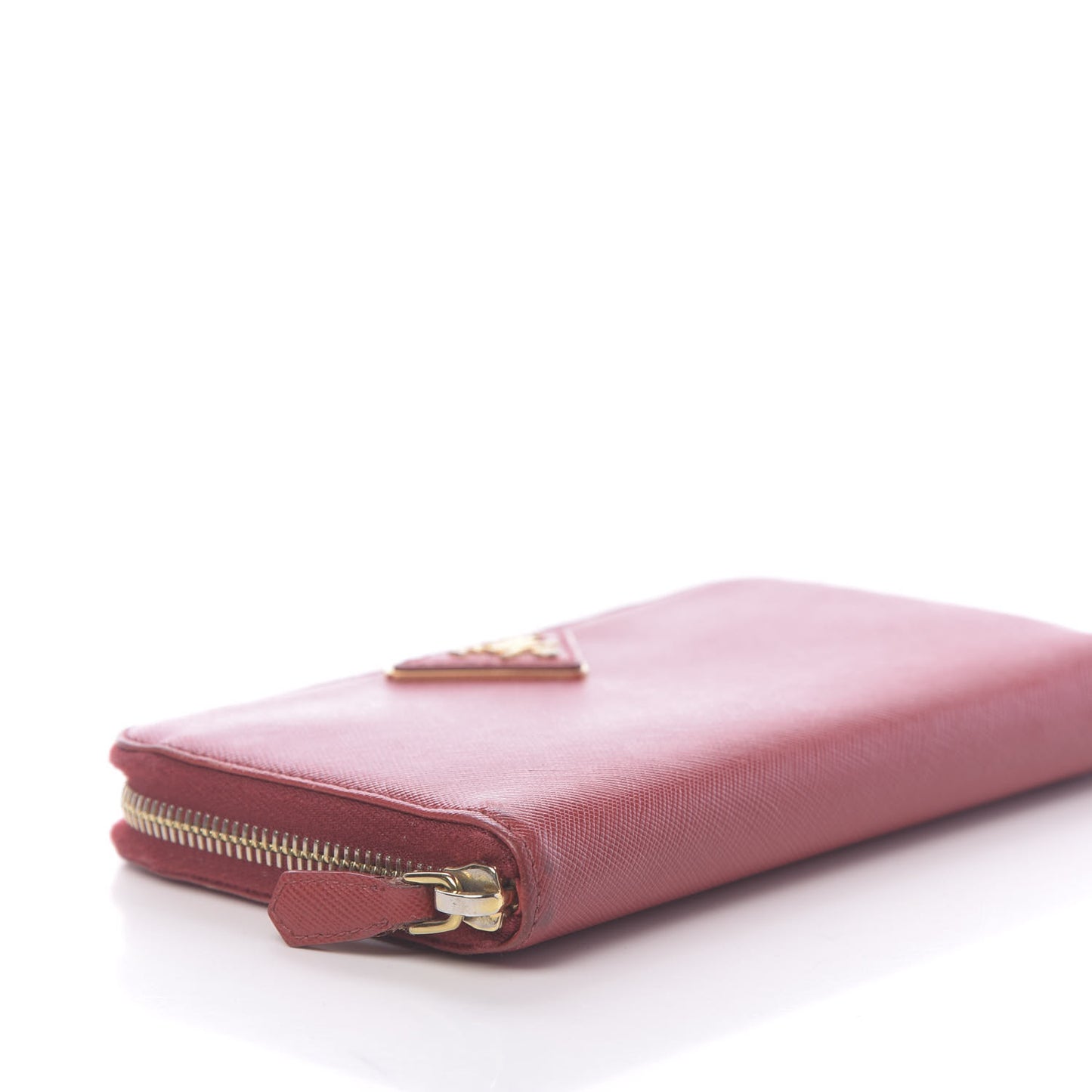 Saffiano Triangle Zip Around Wallet Fuoco