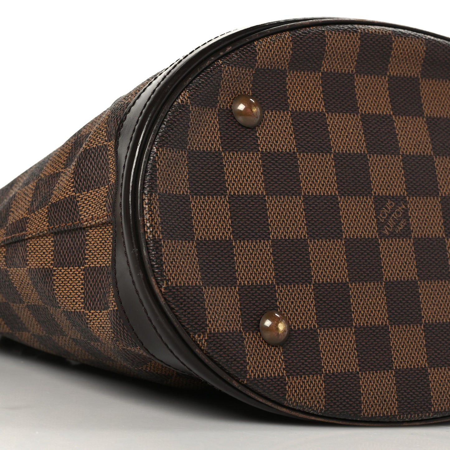 Damier Ebene Marais Bucket 23