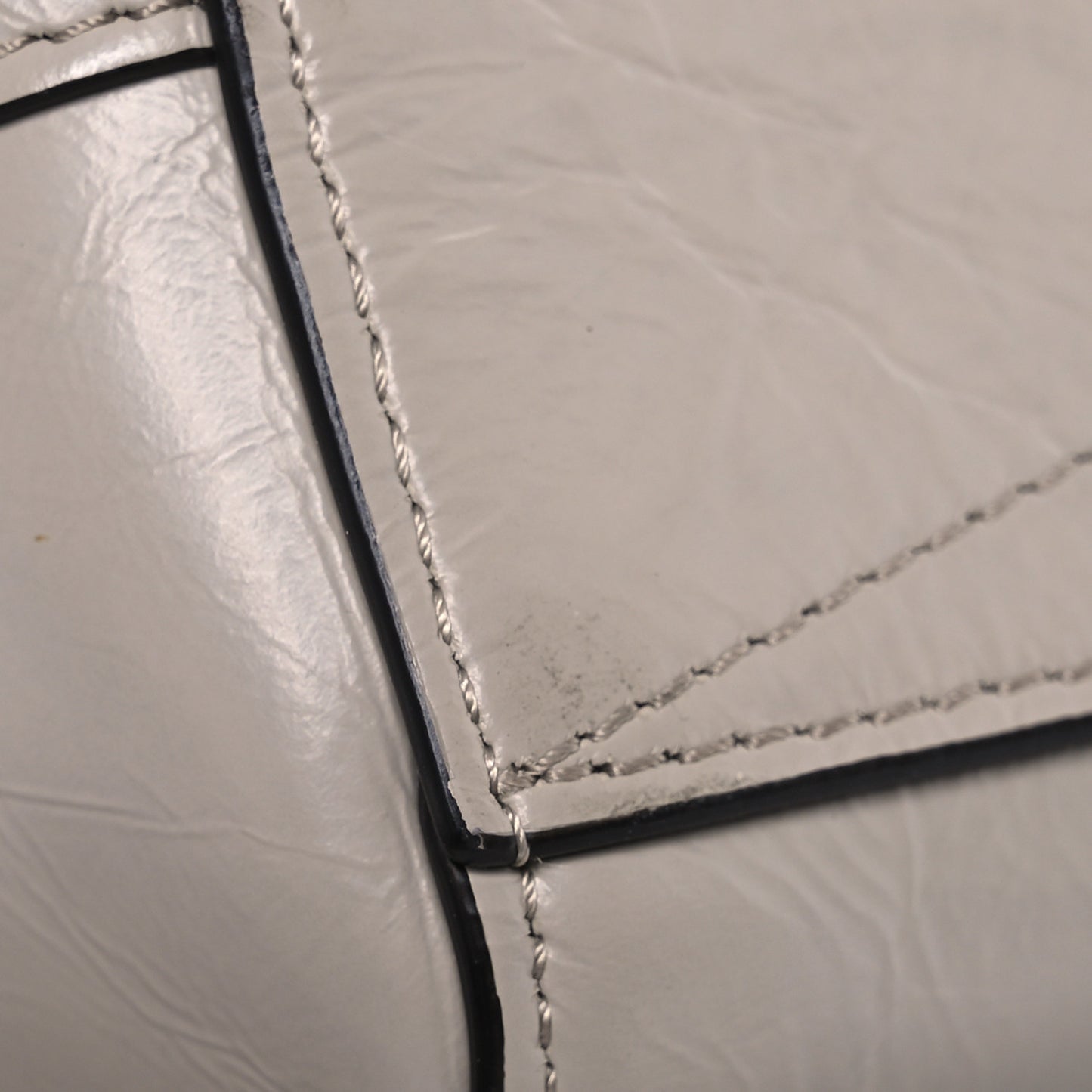 Creased Patent Calfskin Small ID Flap Dune