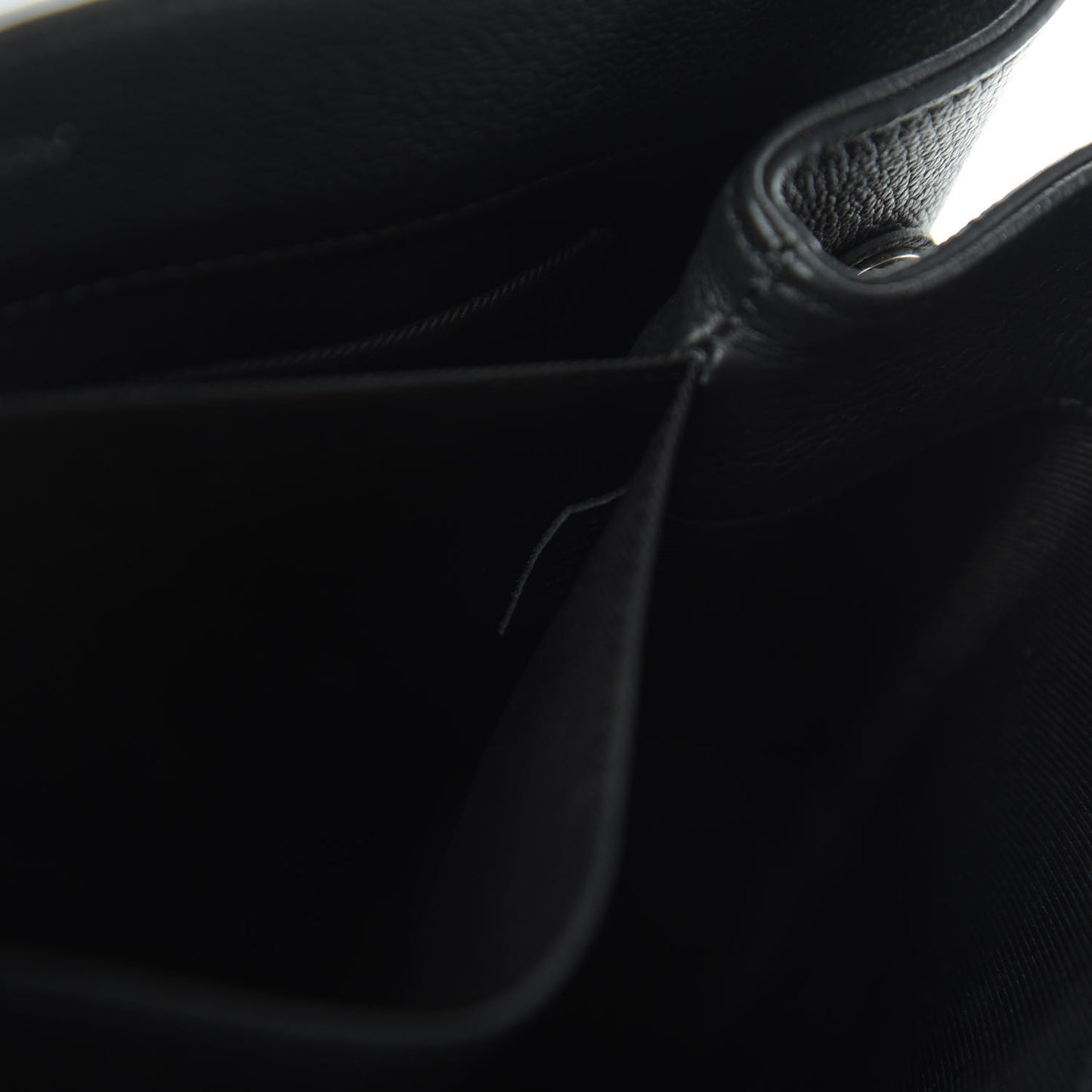 Soft Calfskin Lockme II Top Handle Black