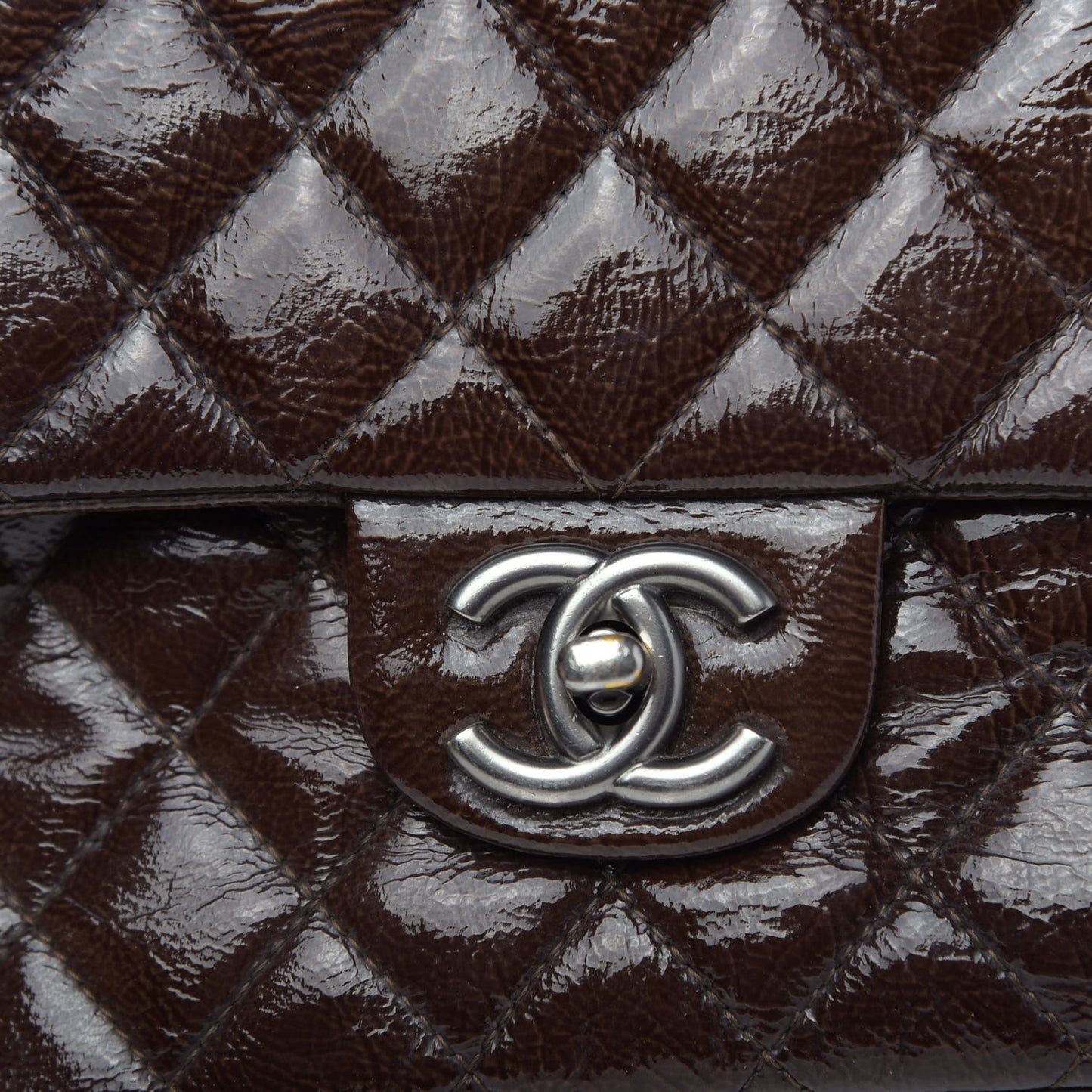 Crinkled Patent Quilted Medium Double Flap Brown