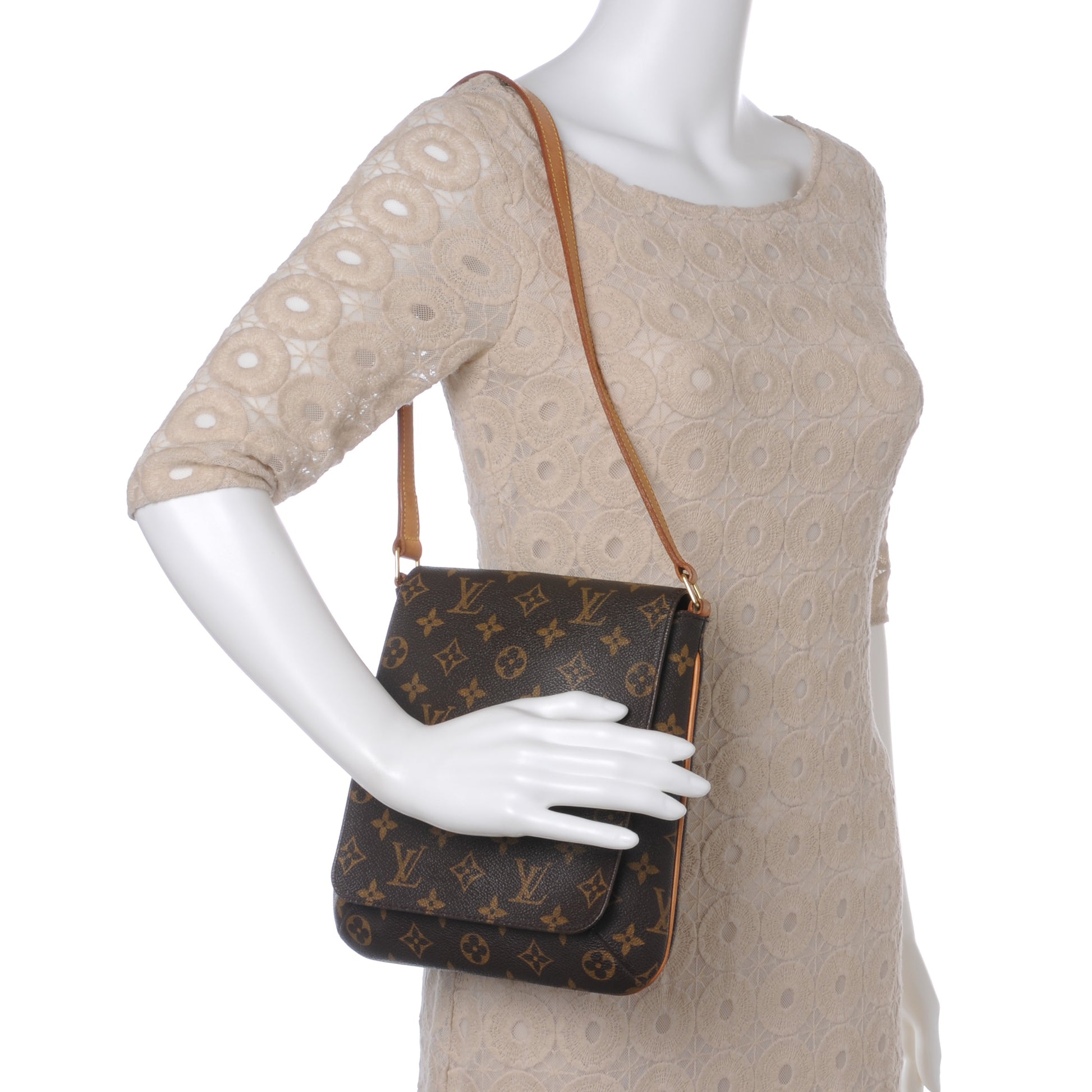 Louis Vuitton Monogram Musette Salsa 2 of 7
