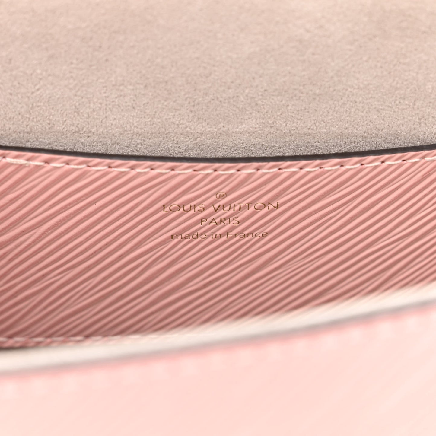 Epi Couture’s Flower Twist Shoulder Bag MM Rose Ballerine