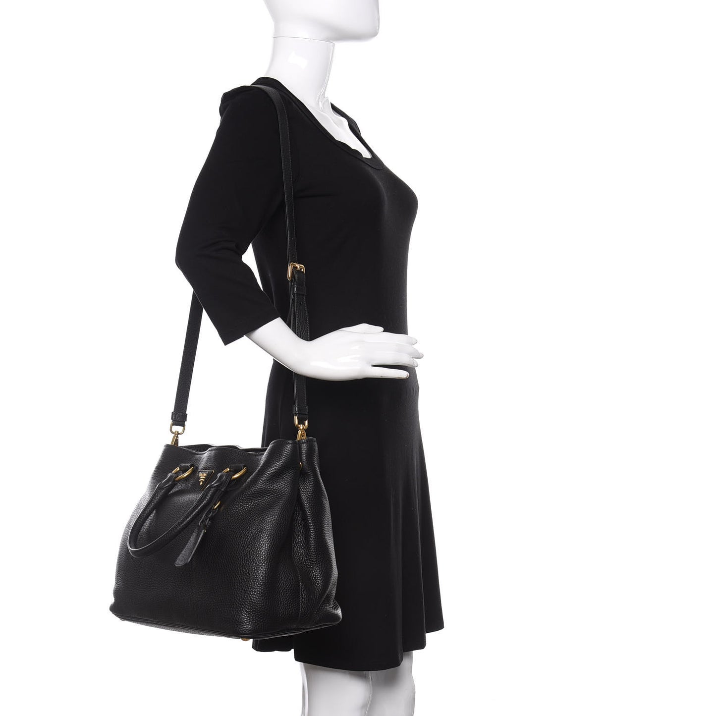 Vitello Daino Shopping Tote Black