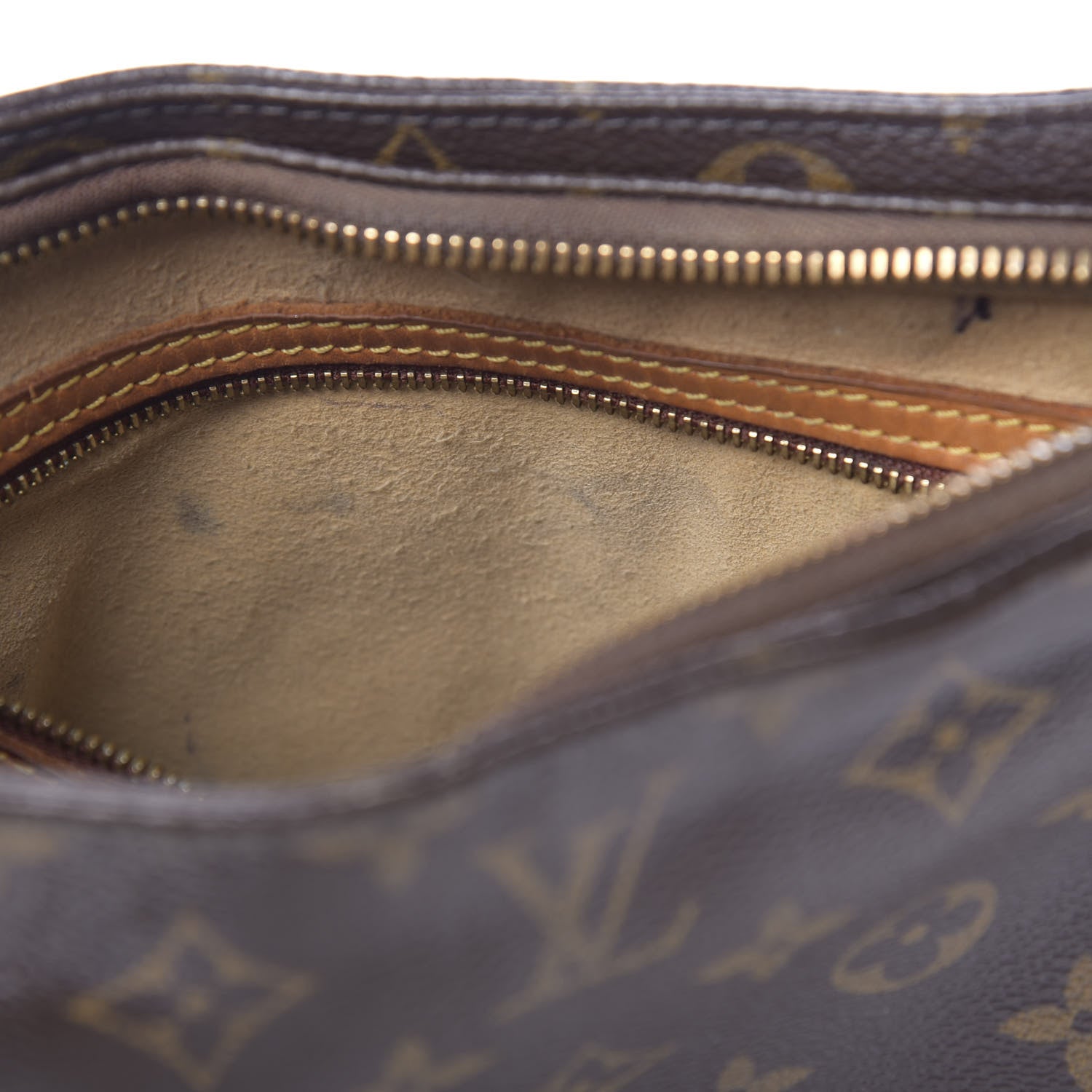 Louis Vuitton Monogram Looping MM 11 of 19