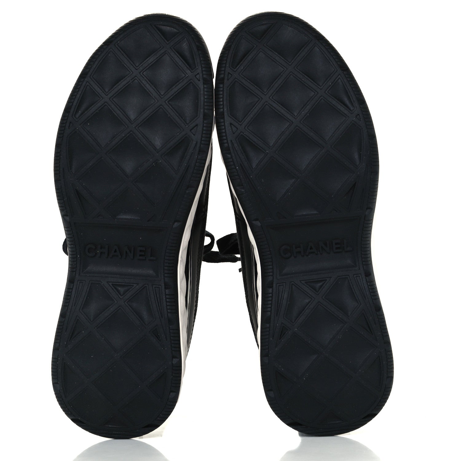 Chanel Velvet Calfskin Mixed Fibers CC Sneakers 37 Black 7 of 11
