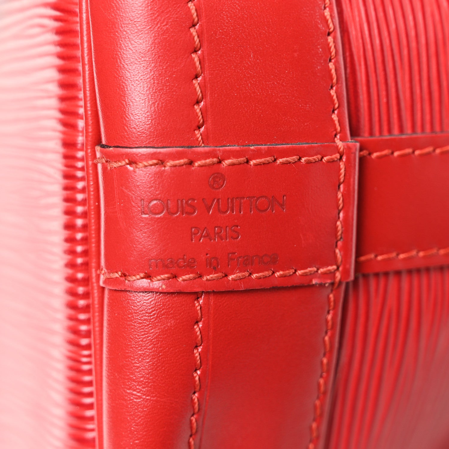 Louis Vuitton Epi Noe Castillan Red 6 of 9