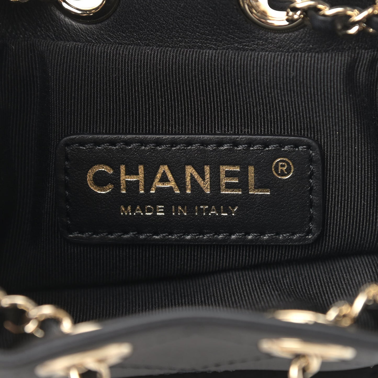 Calfskin Stitched Chain Bucket Bag Black