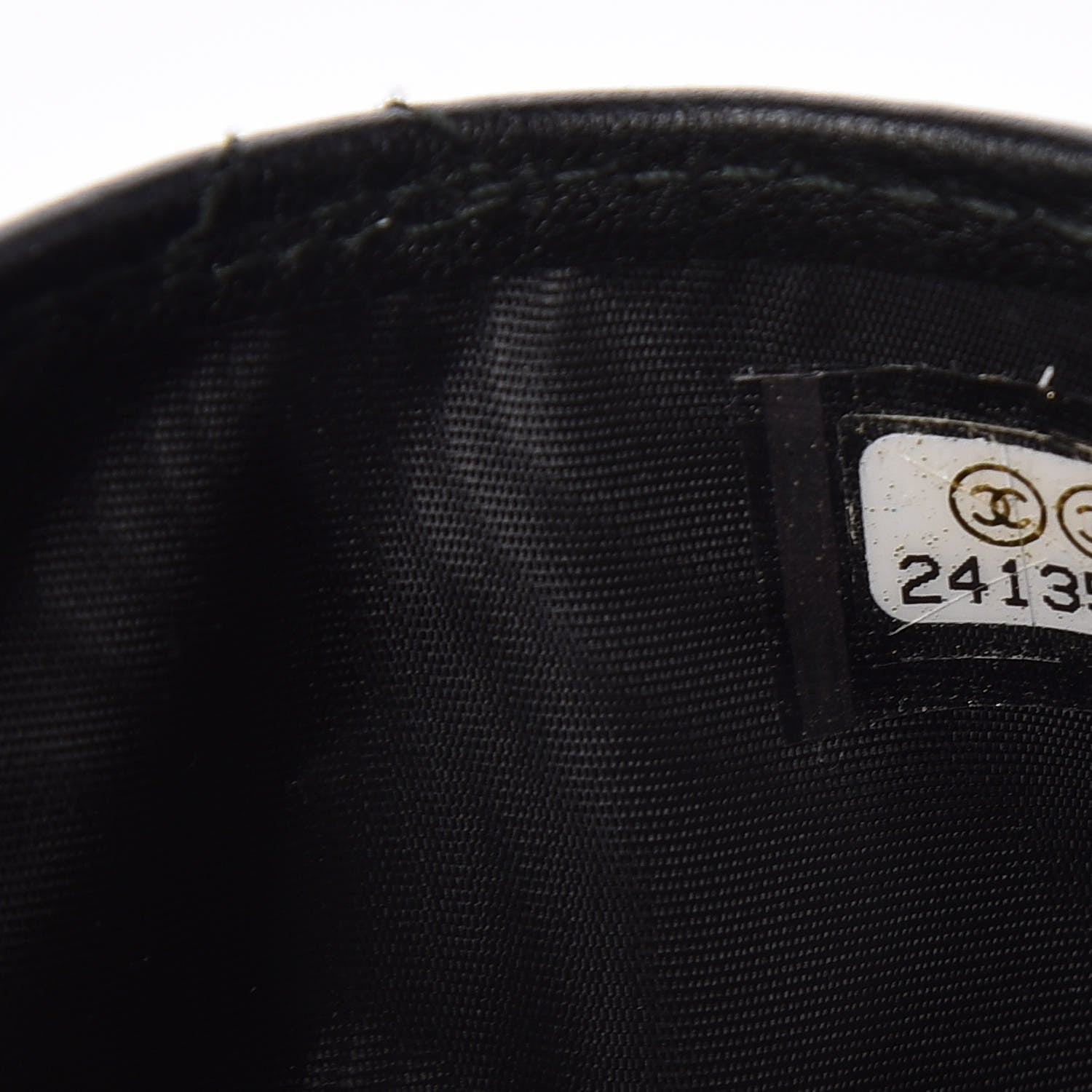 Chanel Crumpled Calfskin Quilted Card Holder So Black 8 of 9