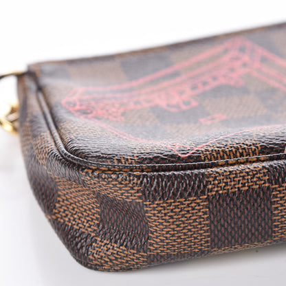 Louis Vuitton Damier Ebene 2014 Christmas Animation Mini Pochette Accessories 8 of 9