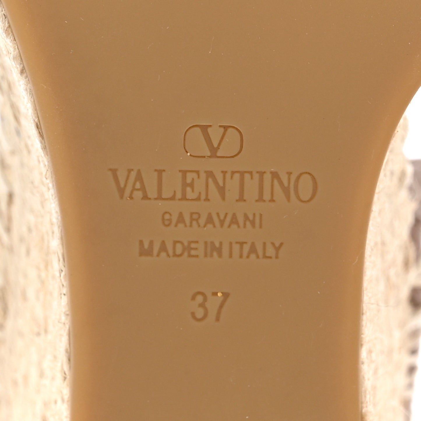 Grained Calfskin Rockstud Ankle Strap Espadrille 15/105mm Wedge Sandals 37 Poudre Natural
