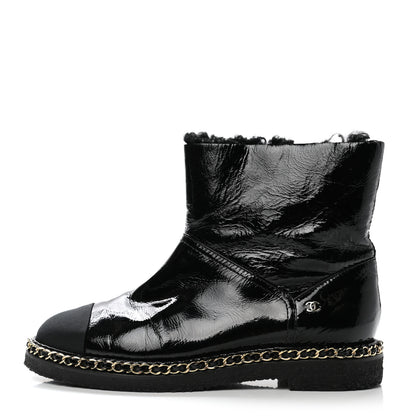 Chanel Crumpled Calfskin Shearling Womens Cap Toe Chain Short Boots 39 Black 1 of 8