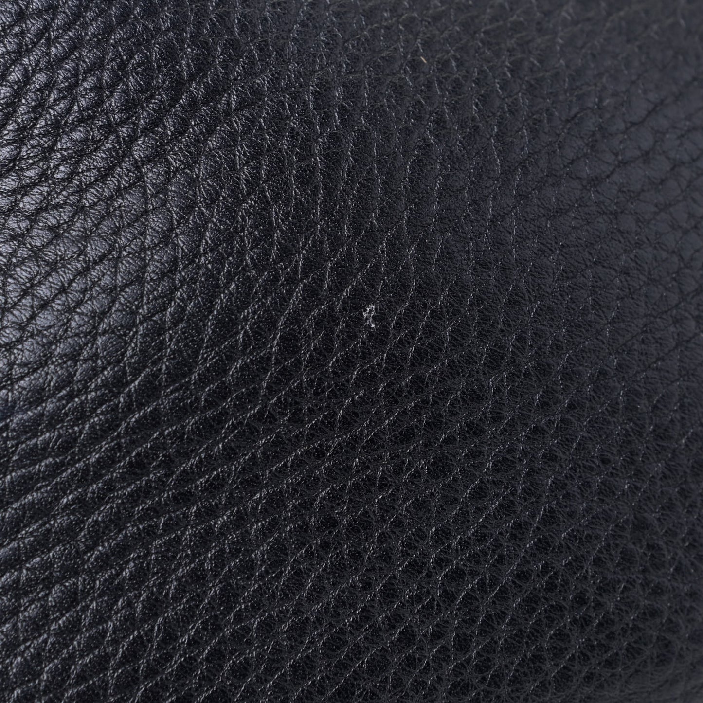 Pebbled Calfskin Onyx Mini Rockstud Rolling Tote Black