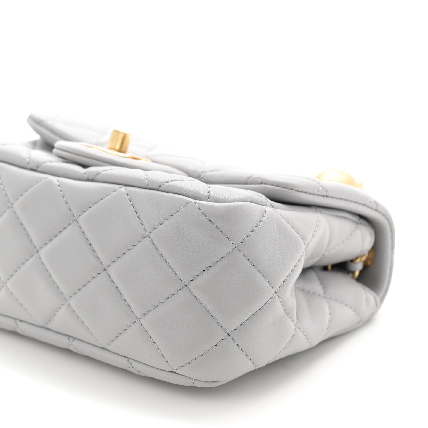 Lambskin Quilted Mini Pearl Crush Flap Light Grey