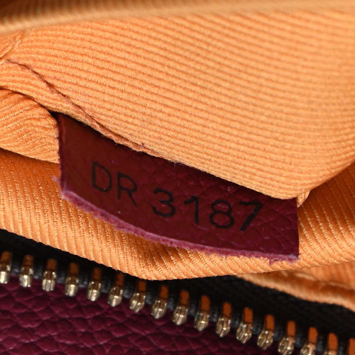 Monogram Manhattan NM Raisin