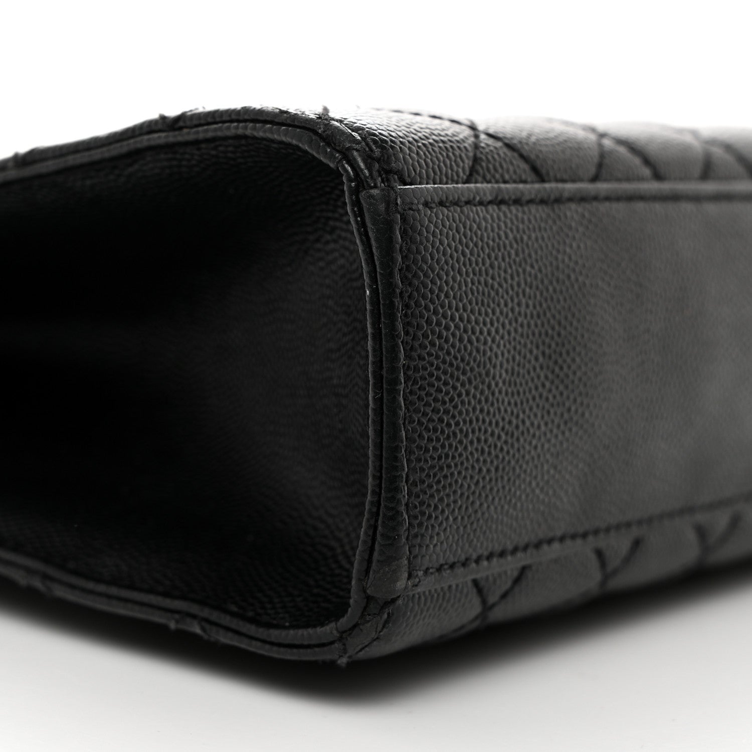 Saint Laurent Grain De Poudre Textured Mixed Matelasse Large Triquilt Monogram Monochrome Satchel Black 10 of 12