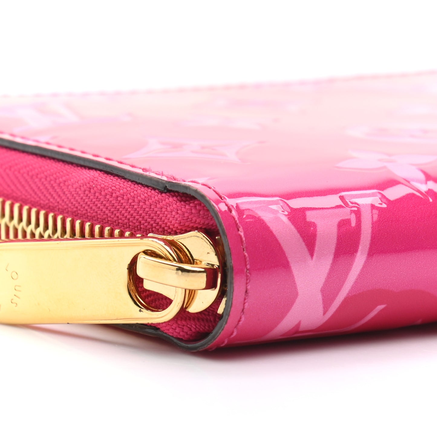 Vernis Valentine Zippy Wallet Fuchsia