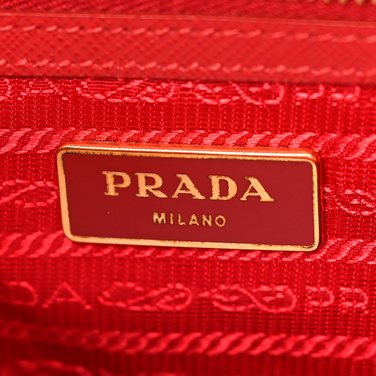Saffiano Large Galleria Double Zip Tote Fuoco