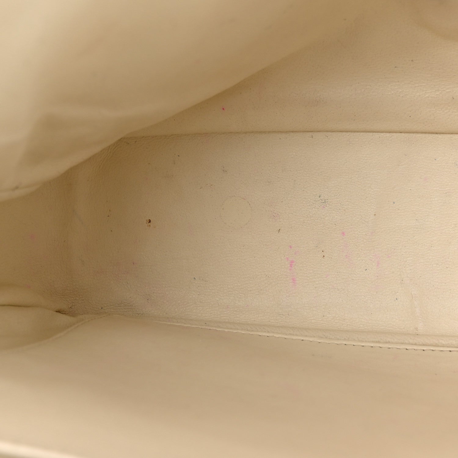 Chanel Caviar Quilted Jumbo Single Flap White 14 of 15