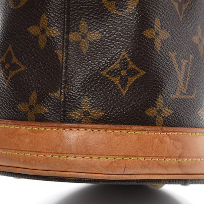 Louis Vuitton Monogram Petit Bucket 23 15 of 23