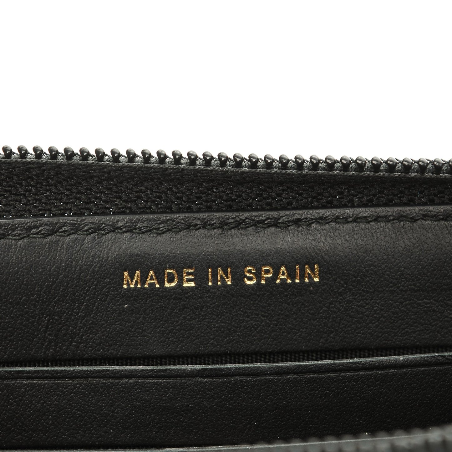 Caviar Quilted Boy Small Zip Around Wallet Black