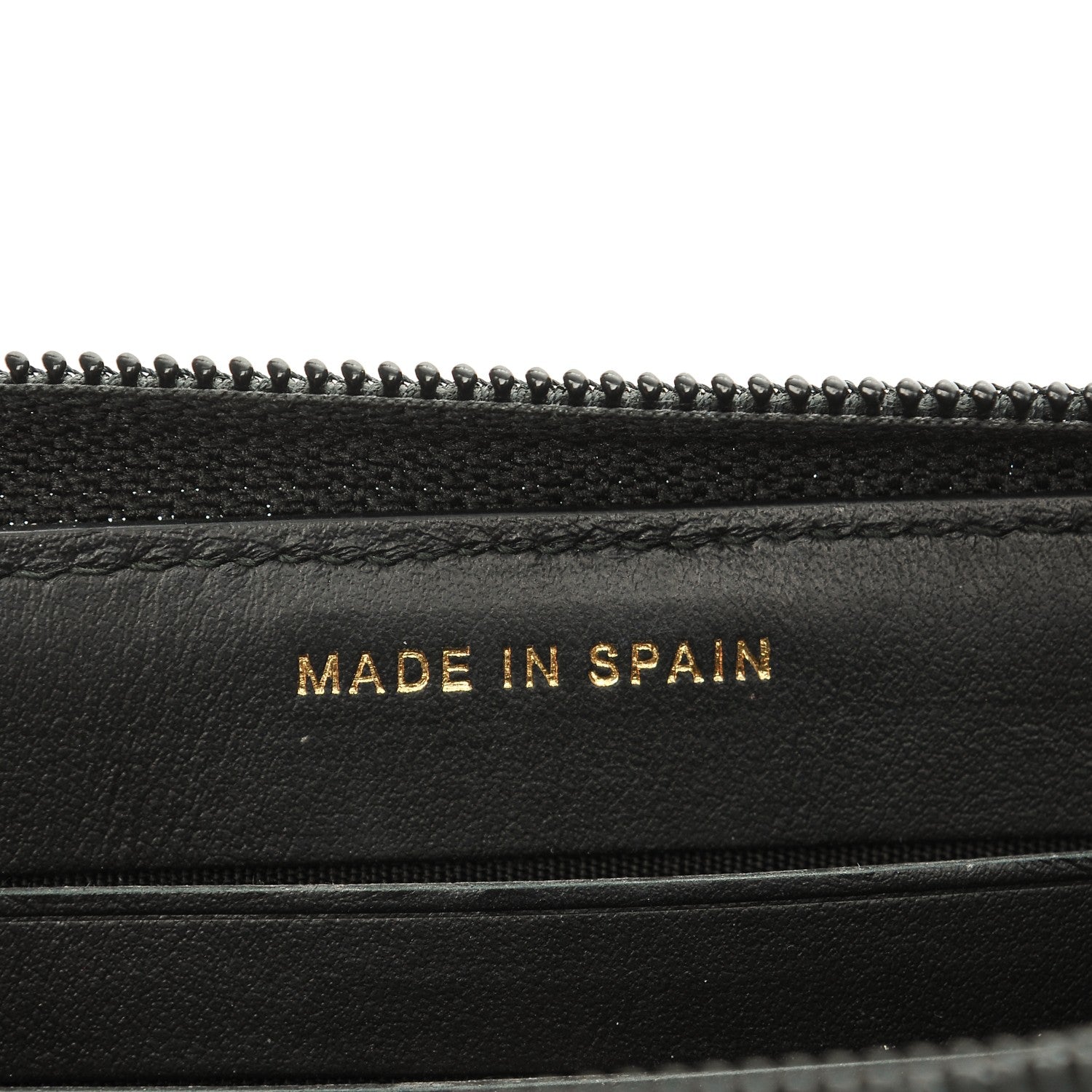 Chanel Caviar Quilted Boy Small Zip Around Wallet Black 7 of 9