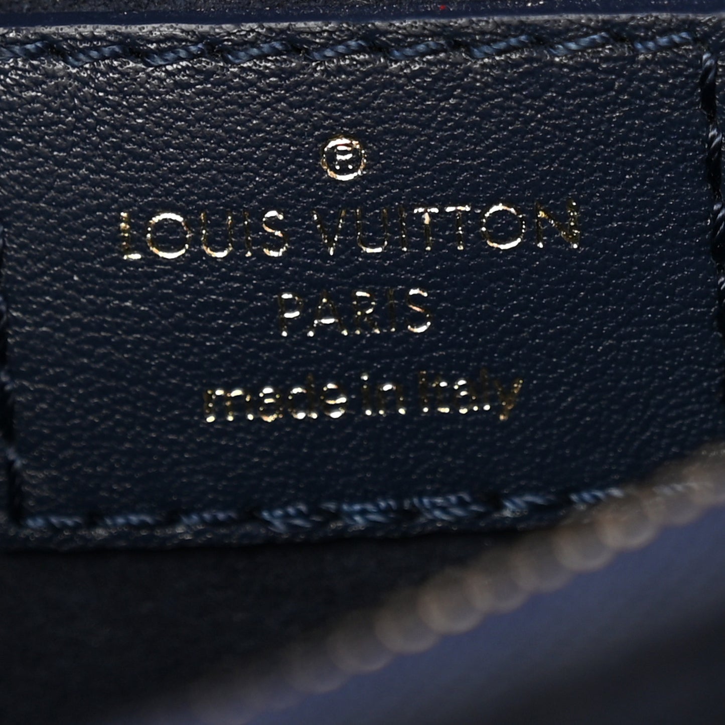 Calfskin LV New Wave Chain Bag Bleu Nuit