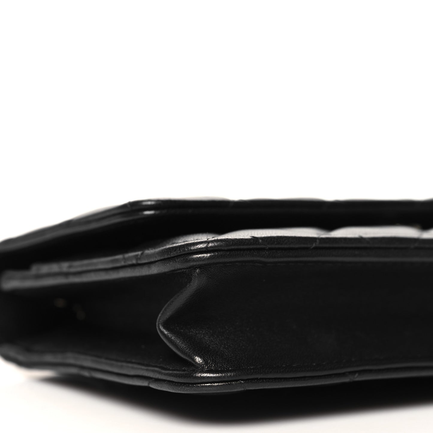 Lambskin Quilted Wallet On Chain WOC Black