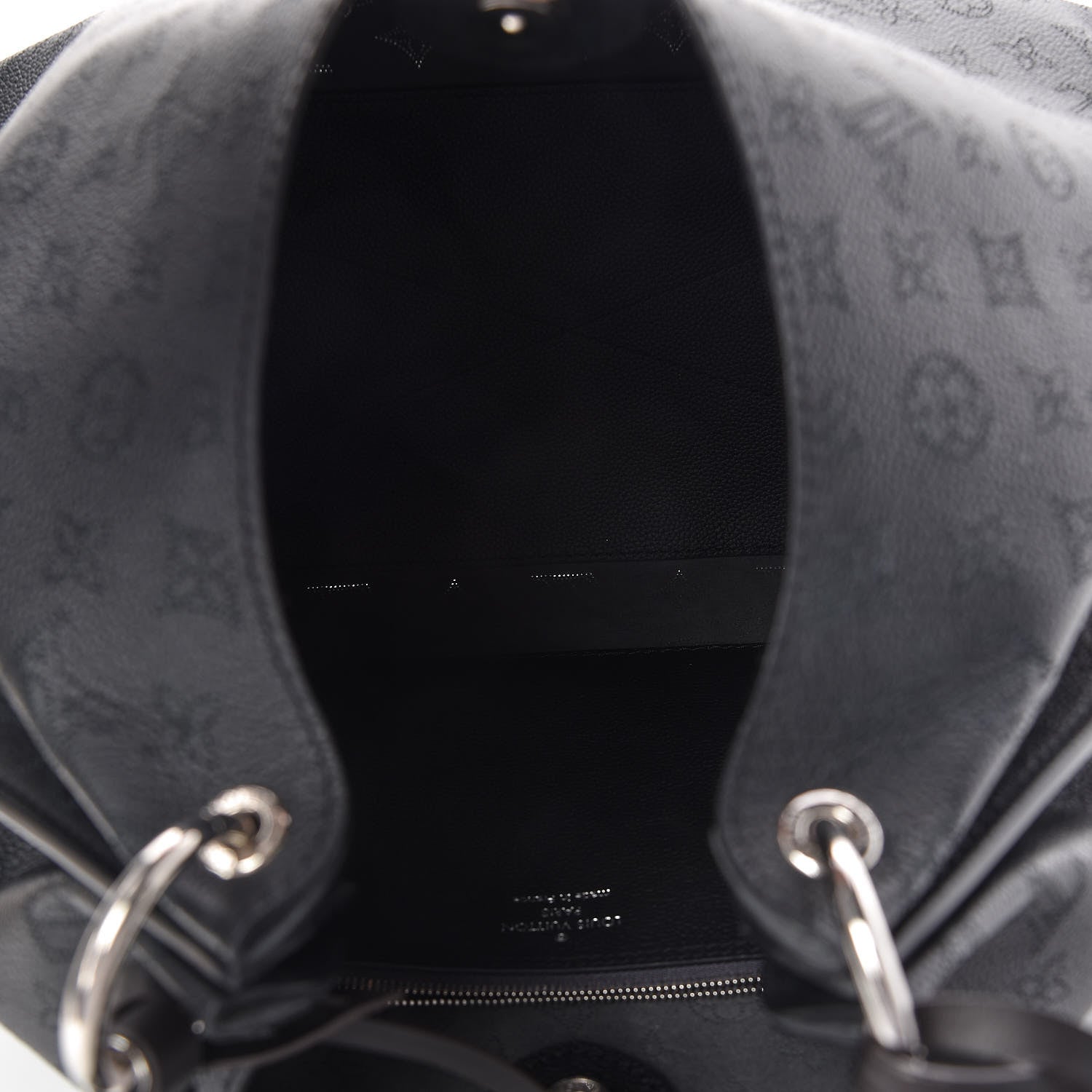 Louis Vuitton Mahina Carmel Hobo Black 5 of 9