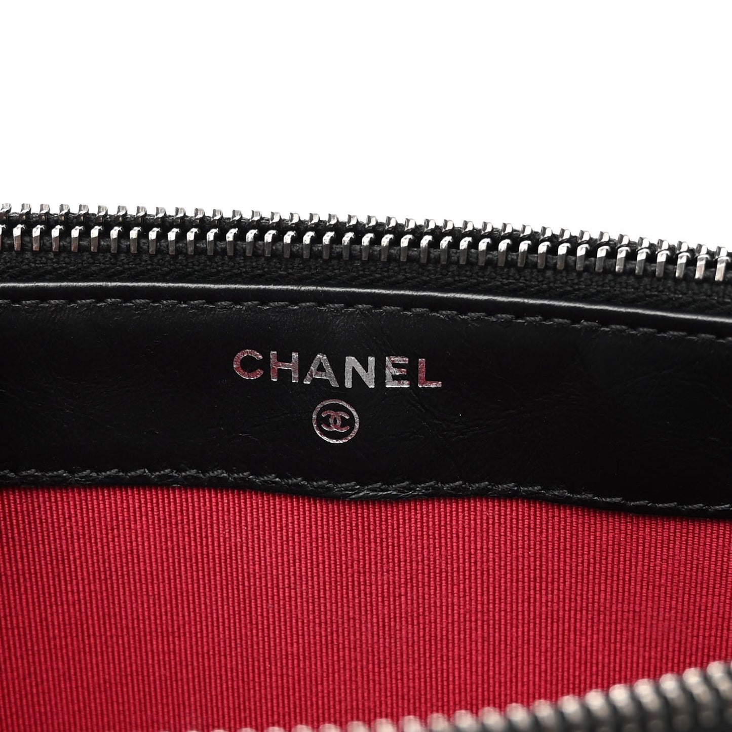 Aged Calfskin Quilted Small Gabrielle Clutch With Chain Black