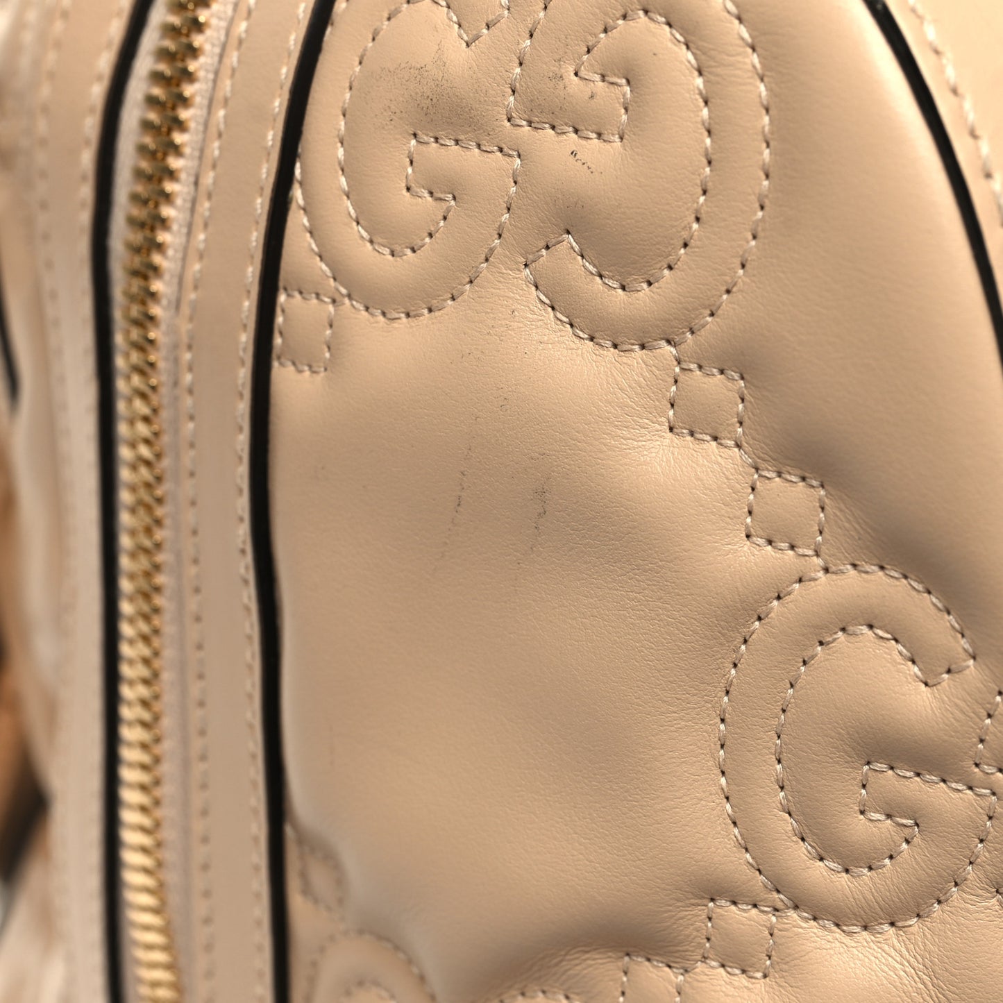 Calfskin GG Matelasse Medium Duffle Bag Naturale