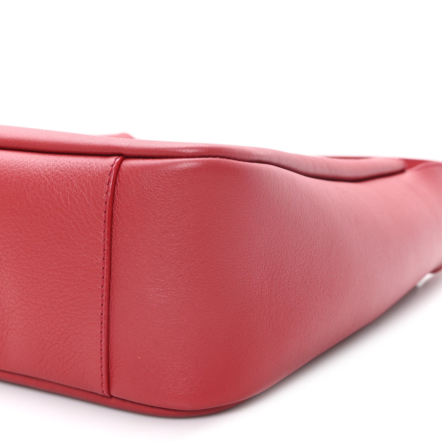 Smooth Calfskin Small Le 5 A 7 Soft Hobo Red Danger
