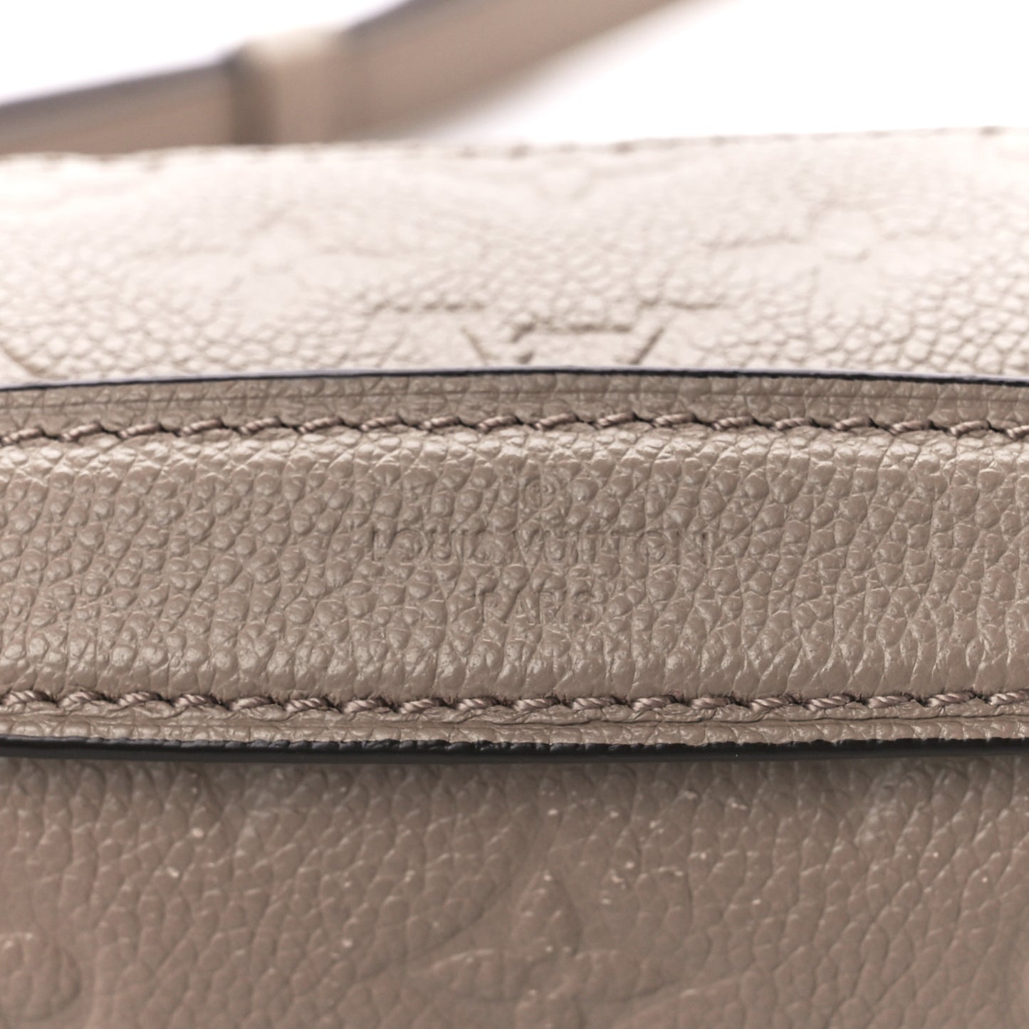 Empreinte Pochette Metis Tourterelle
