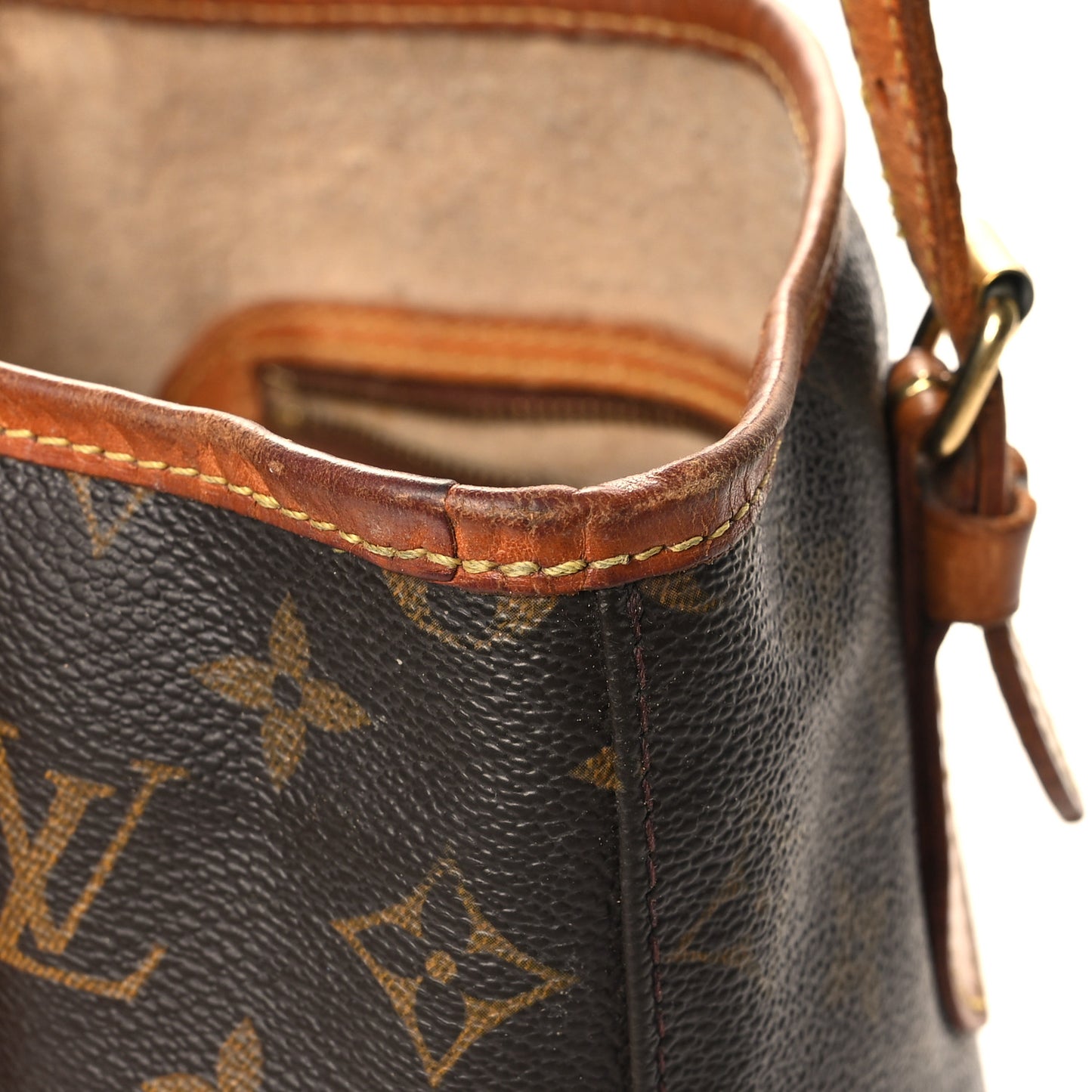 Monogram Petit Bucket 23