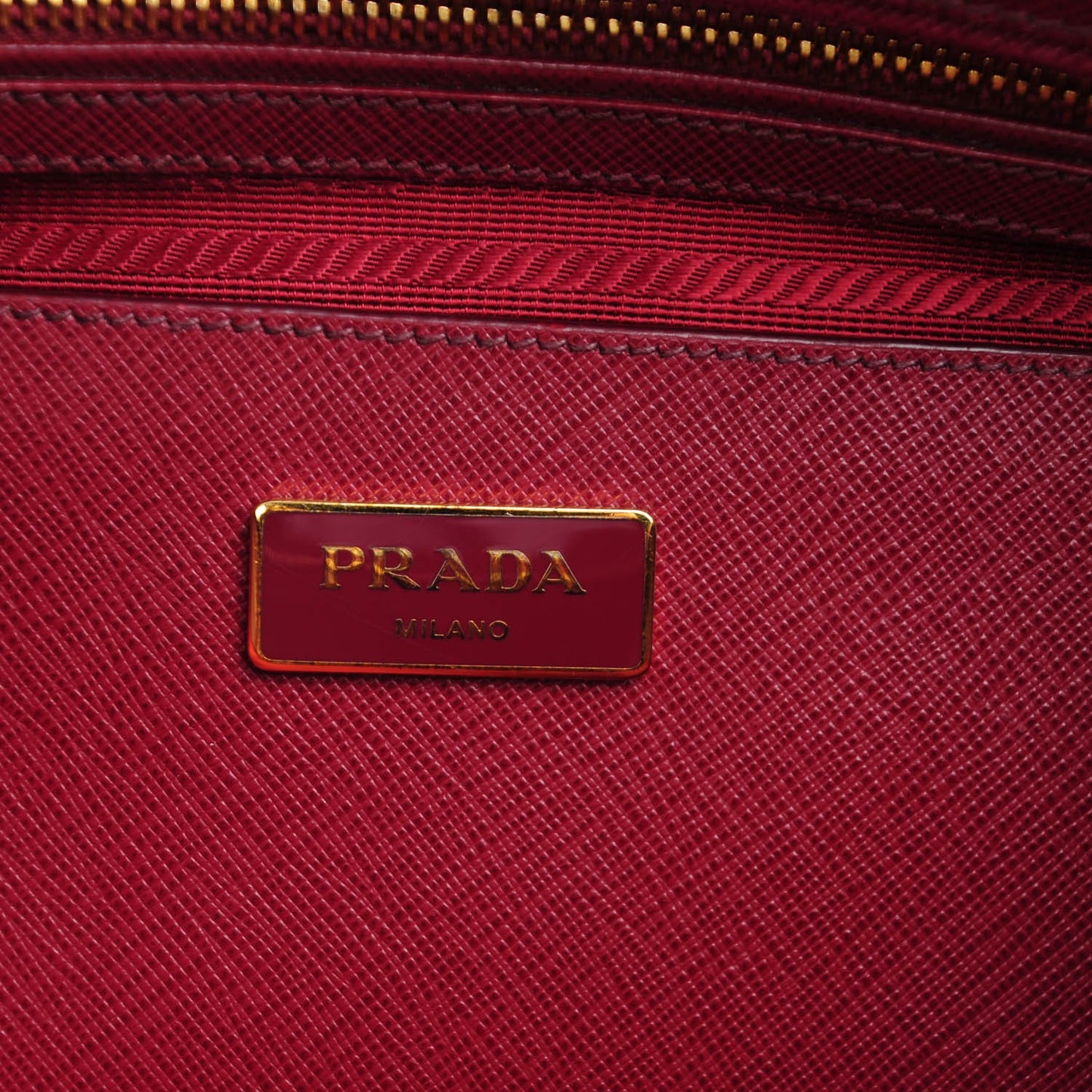 Saffiano Lux Parabole Tote Cherry