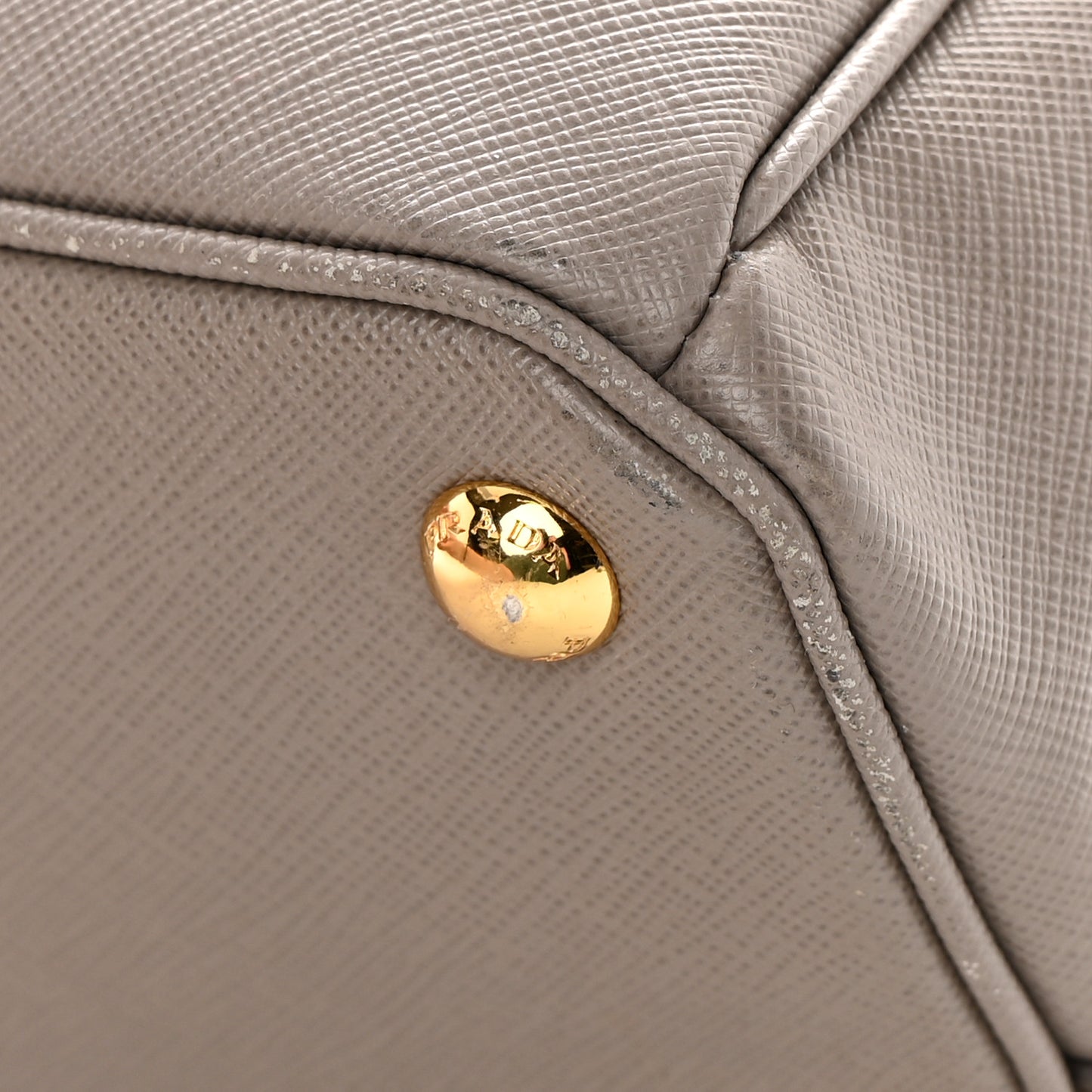 Saffiano Large Galleria Double Zip Tote Argilla