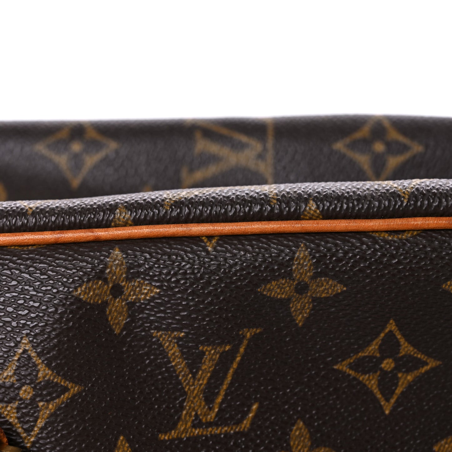 Monogram Cite GM