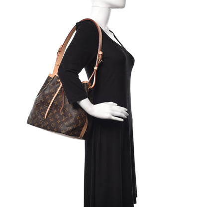 Louis Vuitton Monogram Petit Noe 2 of 10