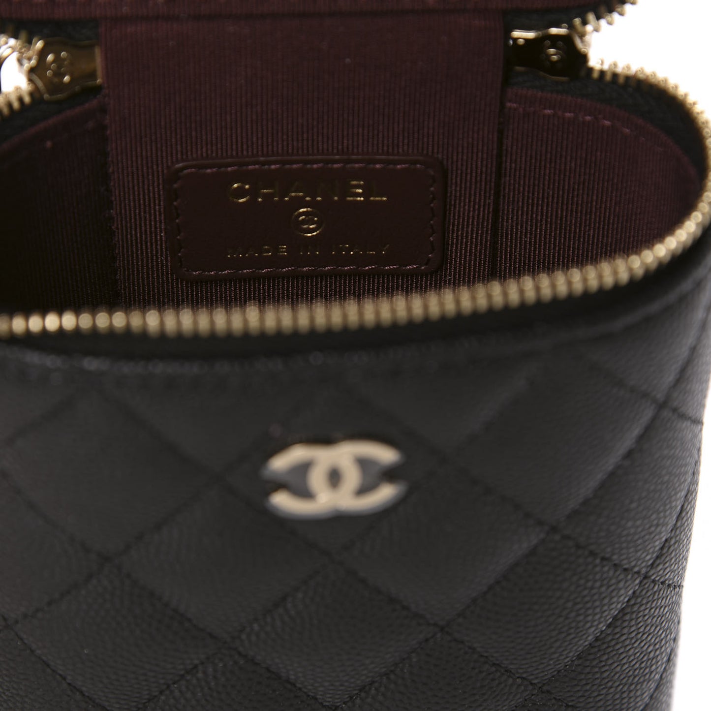 Caviar Quilted Small Vertical Coco Beauty Vanity Case With Chain Black